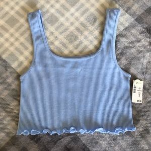 NWT  Aeropostale Juniors Size Small Cropped Tank Top